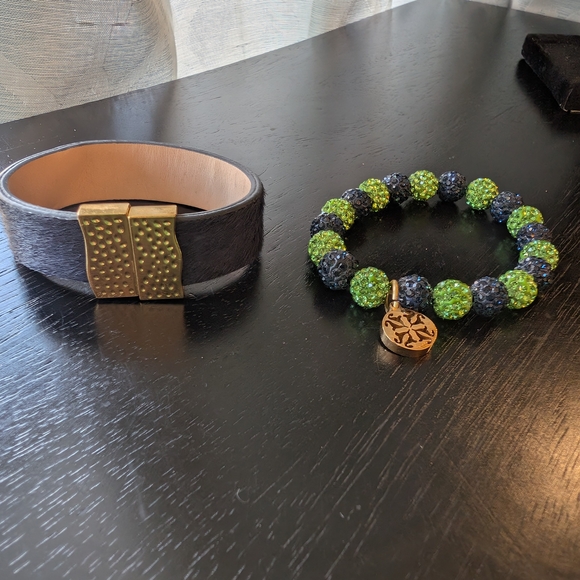 Rustic Cuff Jewelry - Rustic Cuff Navy, Gold and Green Bracelet Set